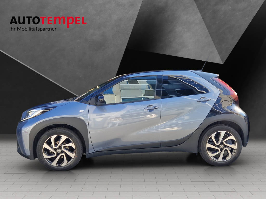 TOYOTA Aygo X 1.0 VVT-i Trend CVT-showroom-element-1