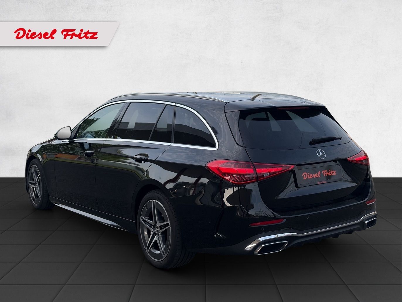 MERCEDES-BENZ C 300 d AMG Line-showroom-element-2
