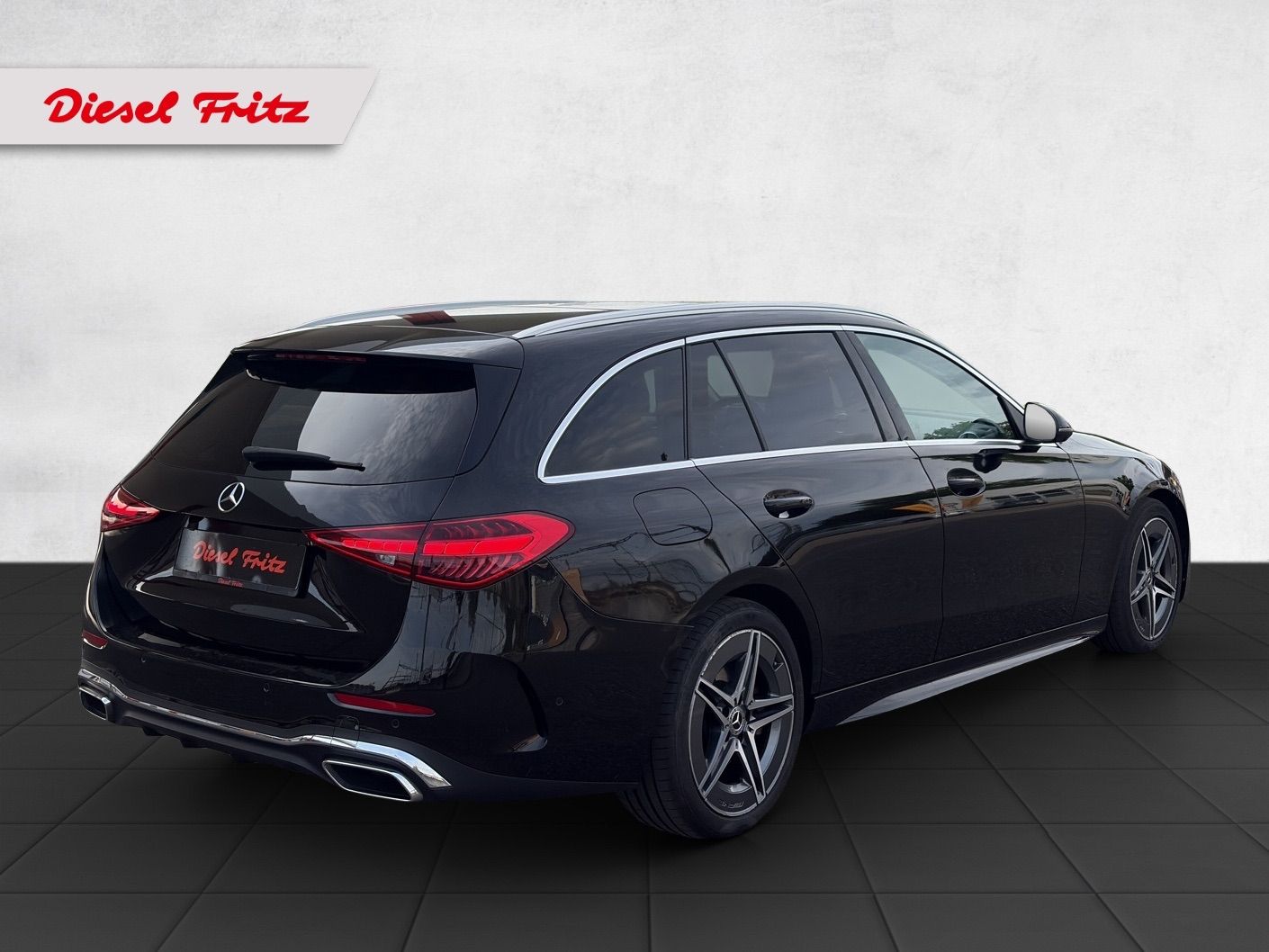 MERCEDES-BENZ C 300 d AMG Line-image-4