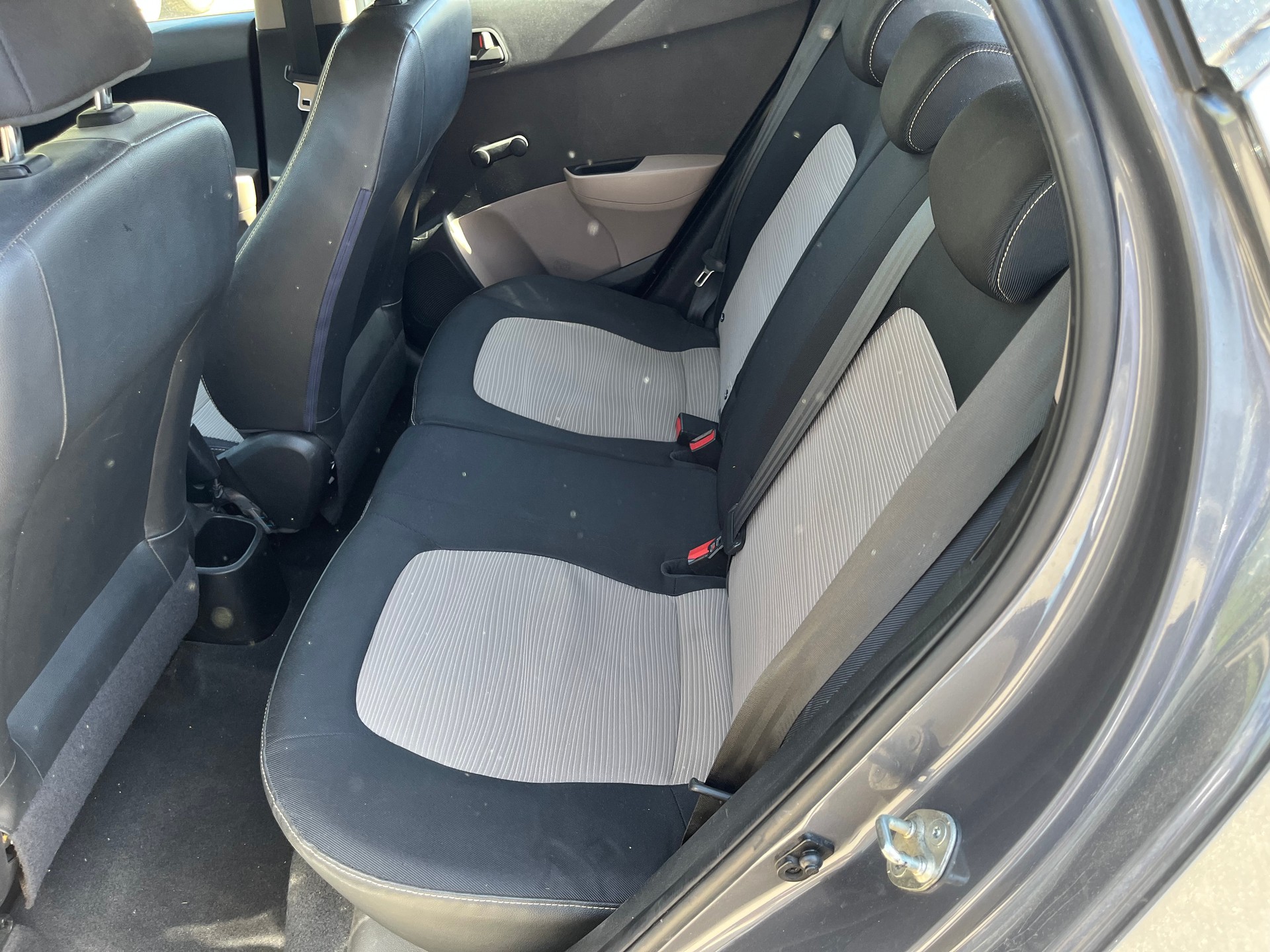HYUNDAI i10 1.0 Origo-image-8