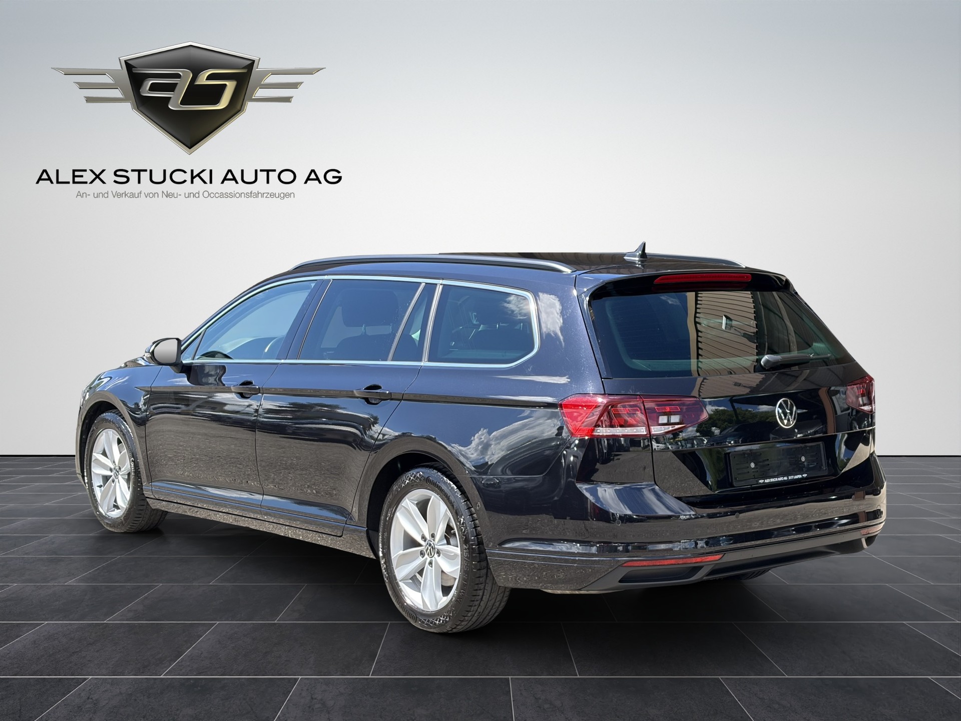 VW Passat 2.0 TDI BMT Business 4Motion DSG-image-5