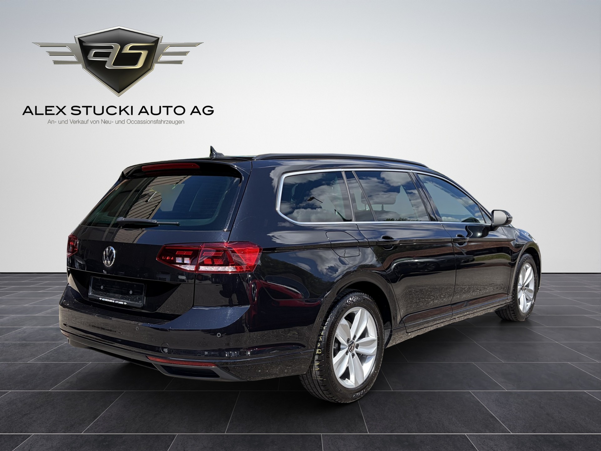 VW Passat 2.0 TDI BMT Business 4Motion DSG-image-7