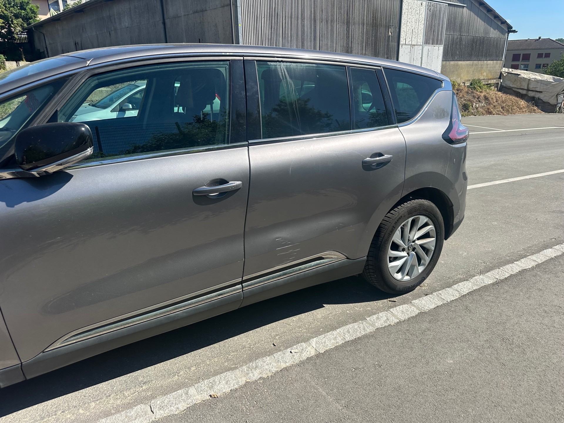 RENAULT Espace 1.6 dCi Initiale Paris EDC-image-2