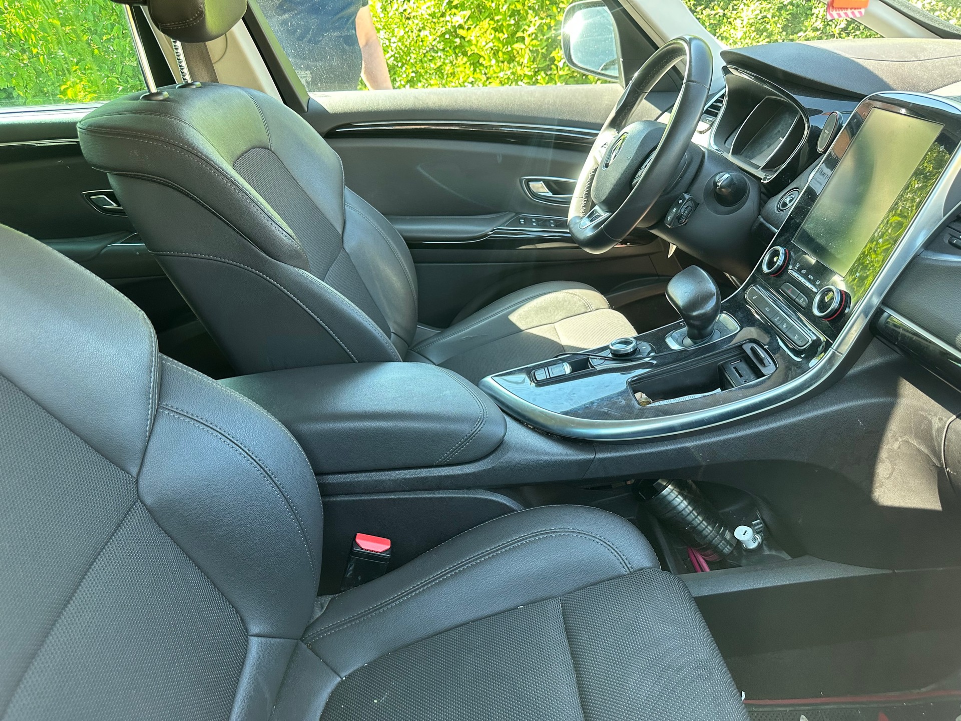 RENAULT Espace 1.6 dCi Initiale Paris EDC-image-4