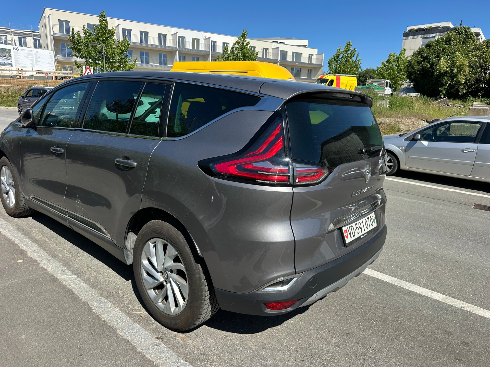 RENAULT Espace 1.6 dCi Initiale Paris EDC-image-1