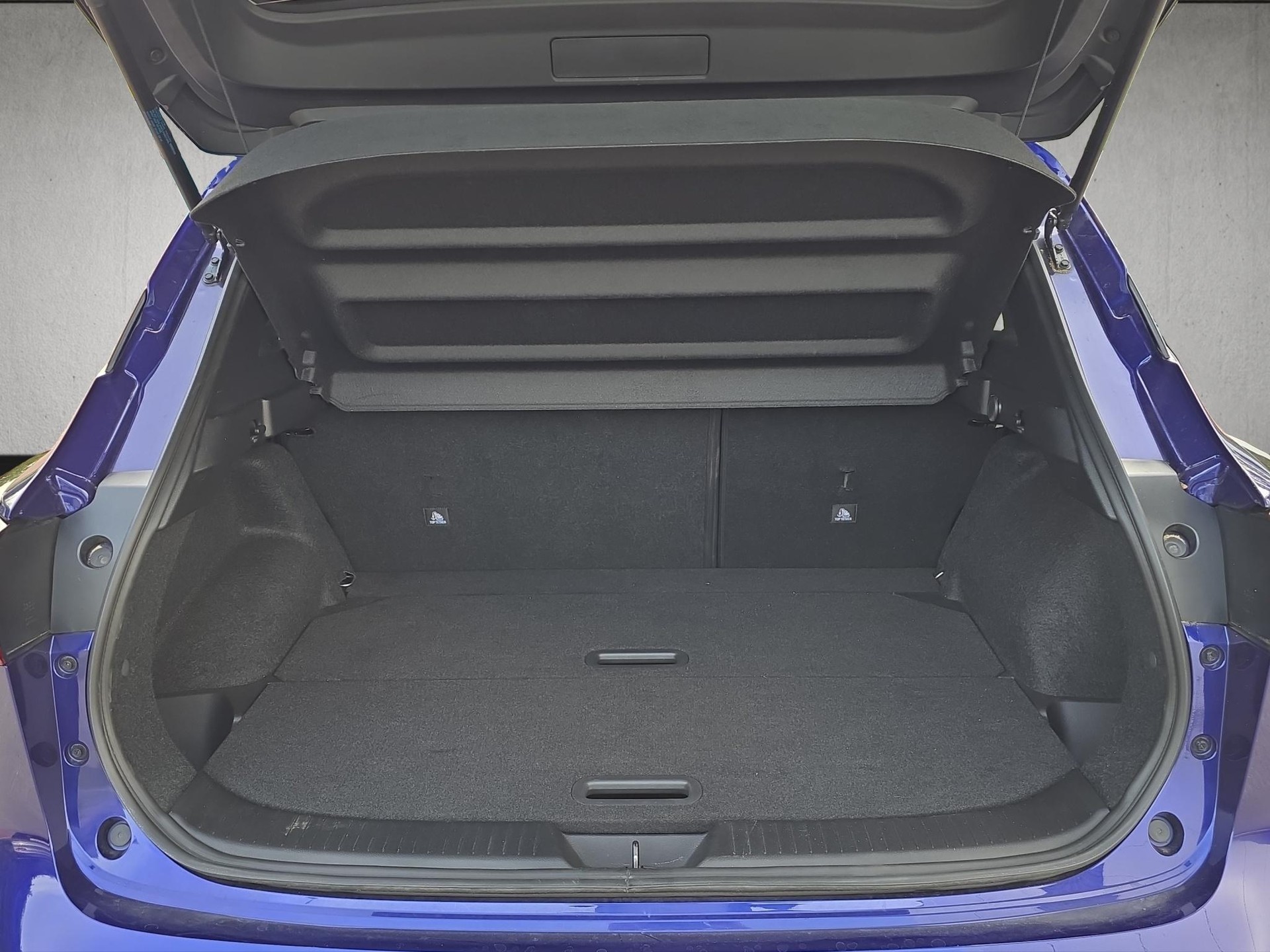 NISSAN Qashqai 1.3 DIG-T N-Connecta 4x4-image-12