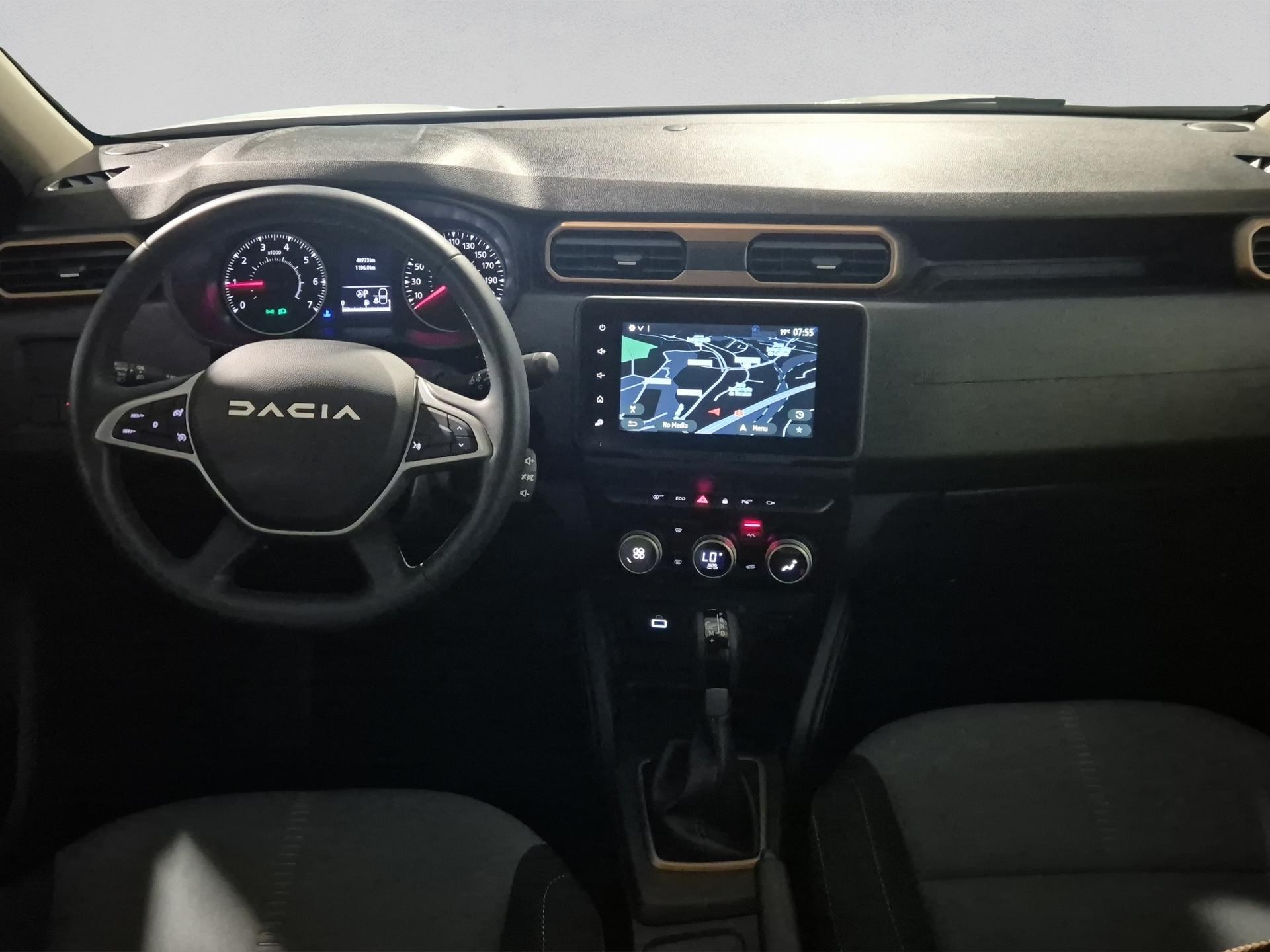 DACIA Duster TCe 150 Extreme EDC 4x2-image-13