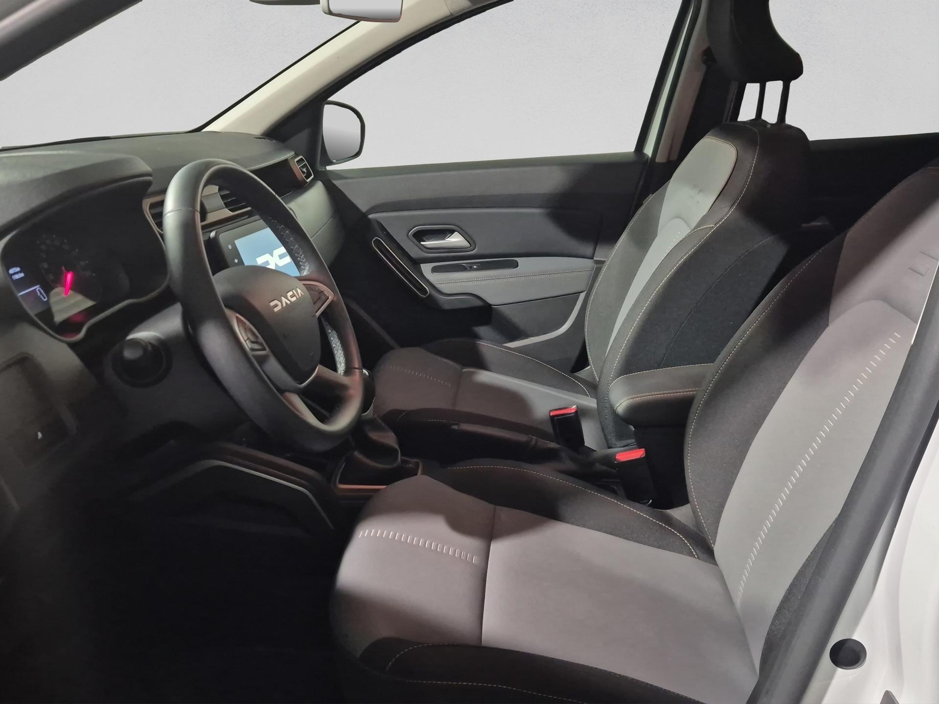 DACIA Duster TCe 150 Extreme EDC 4x2-image-8