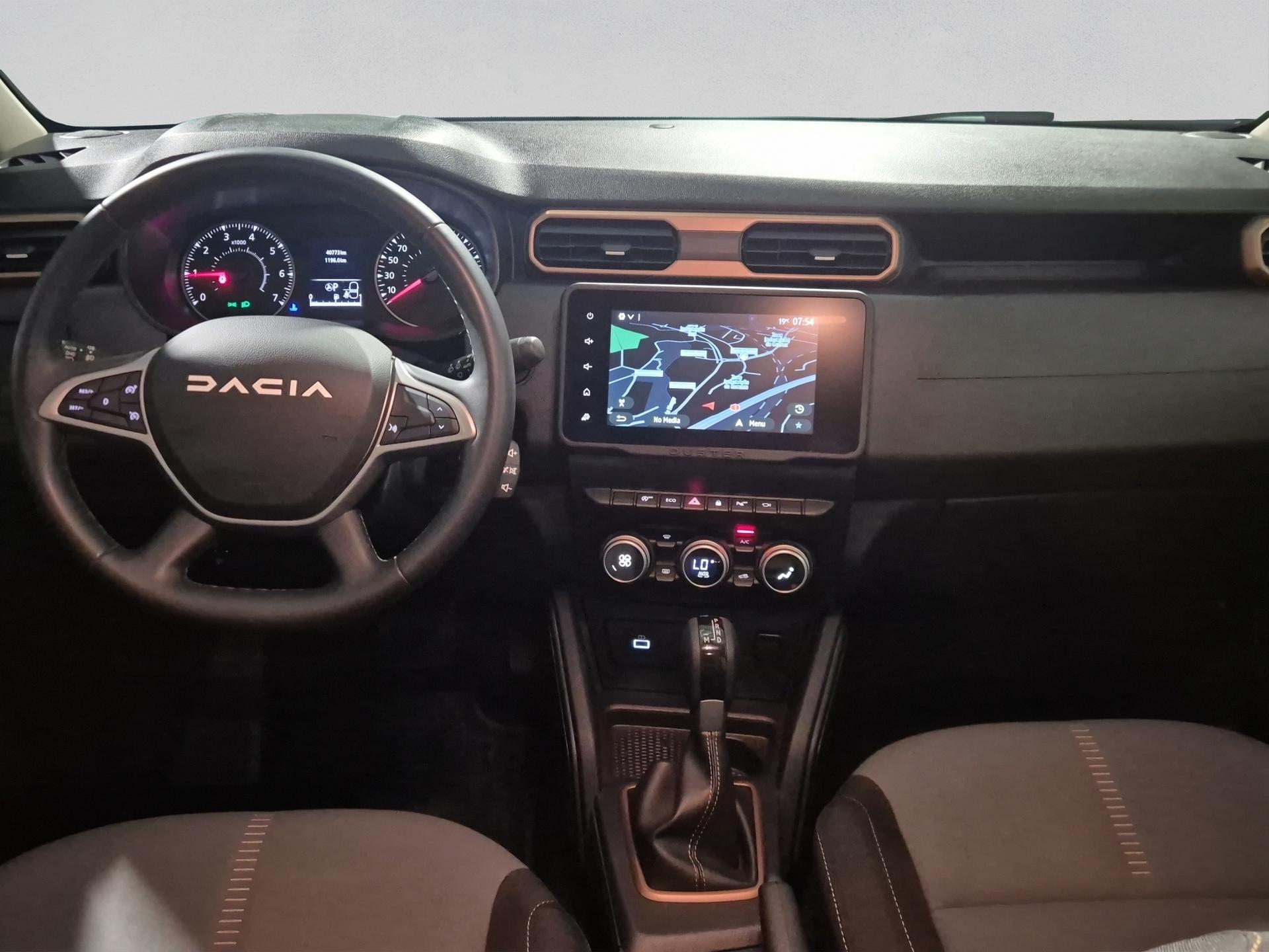 DACIA Duster TCe 150 Extreme EDC 4x2-image-11