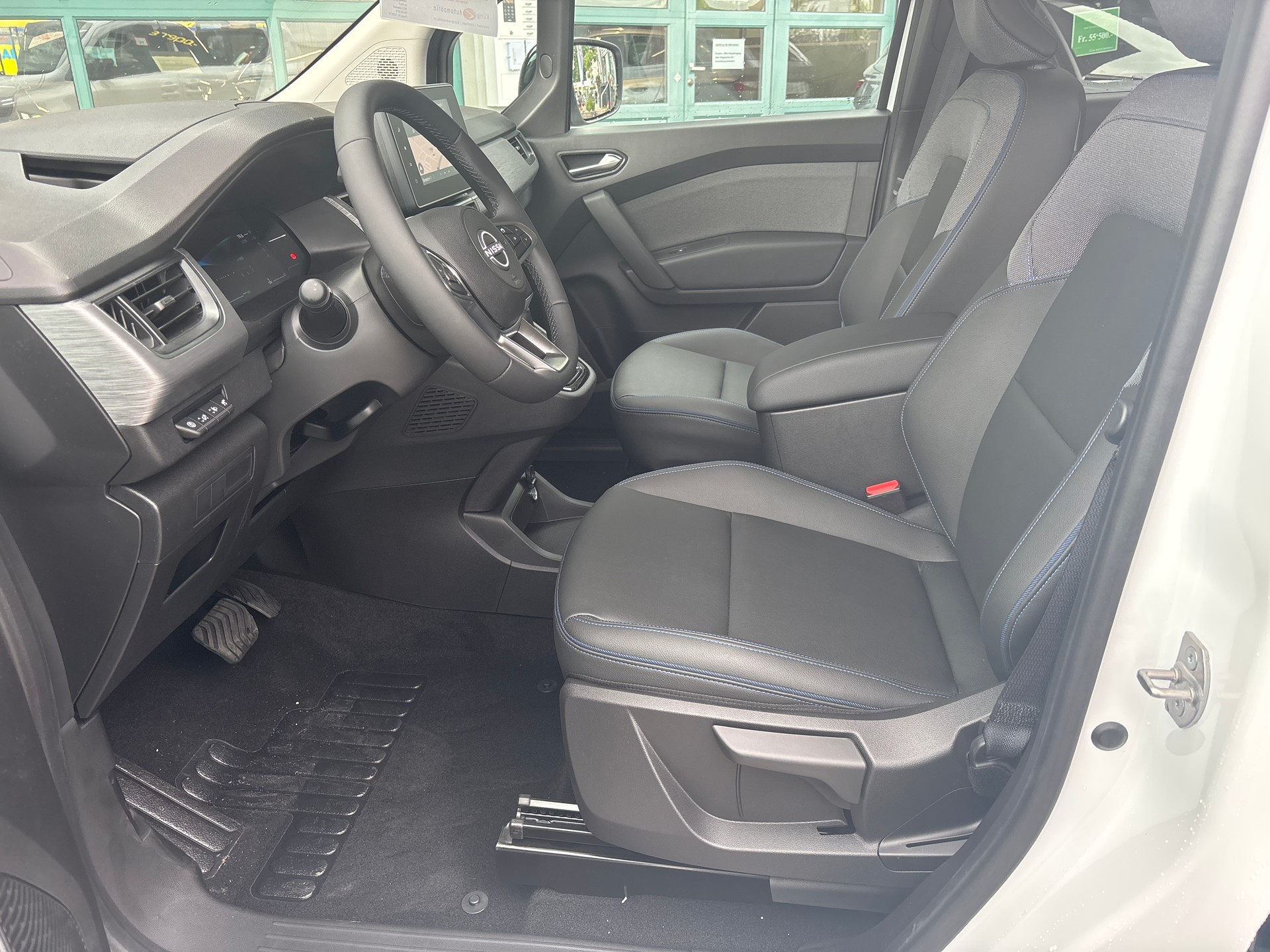 NISSAN Townstar Kombi 1.3 DIG-T L2 N-Connecta DCT-image-9
