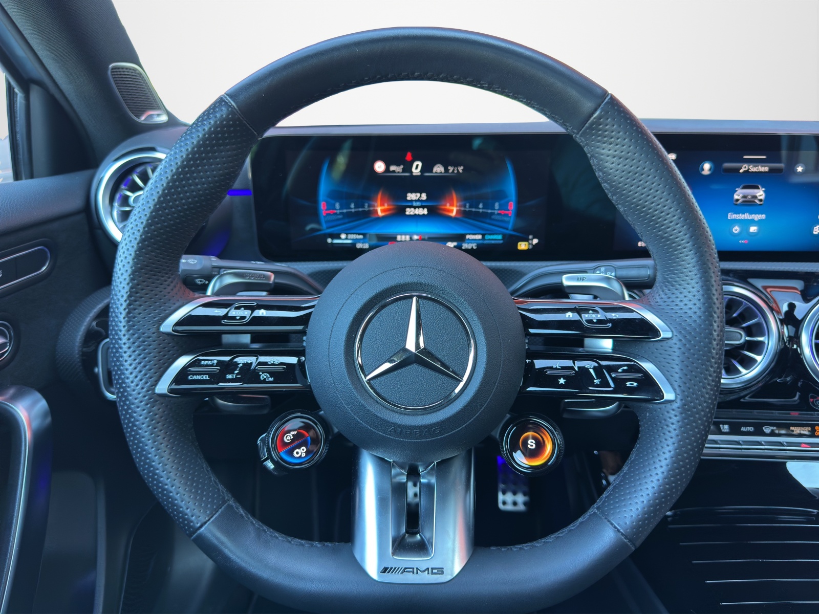 MERCEDES-BENZ A35AMG 4Matic 8G-DCT *CH-Wagen*-image-9