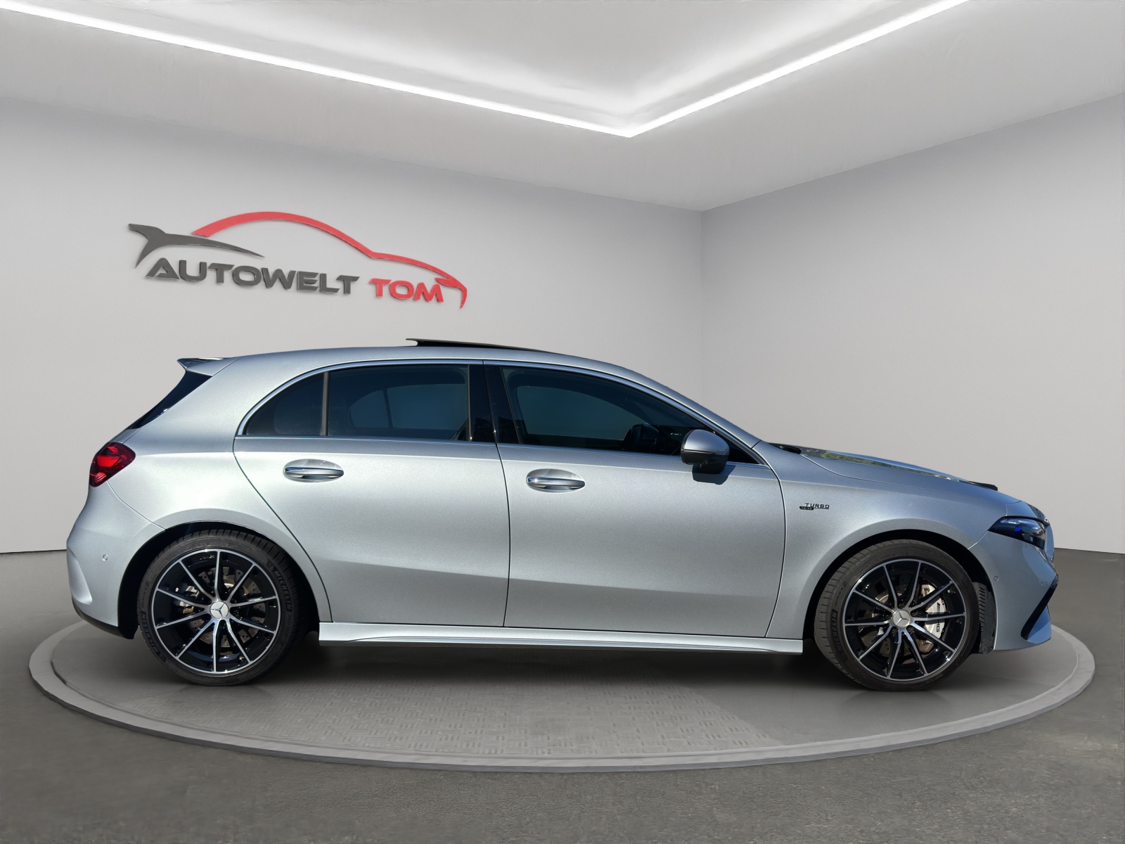 MERCEDES-BENZ A35AMG 4Matic 8G-DCT *CH-Wagen*-image-5
