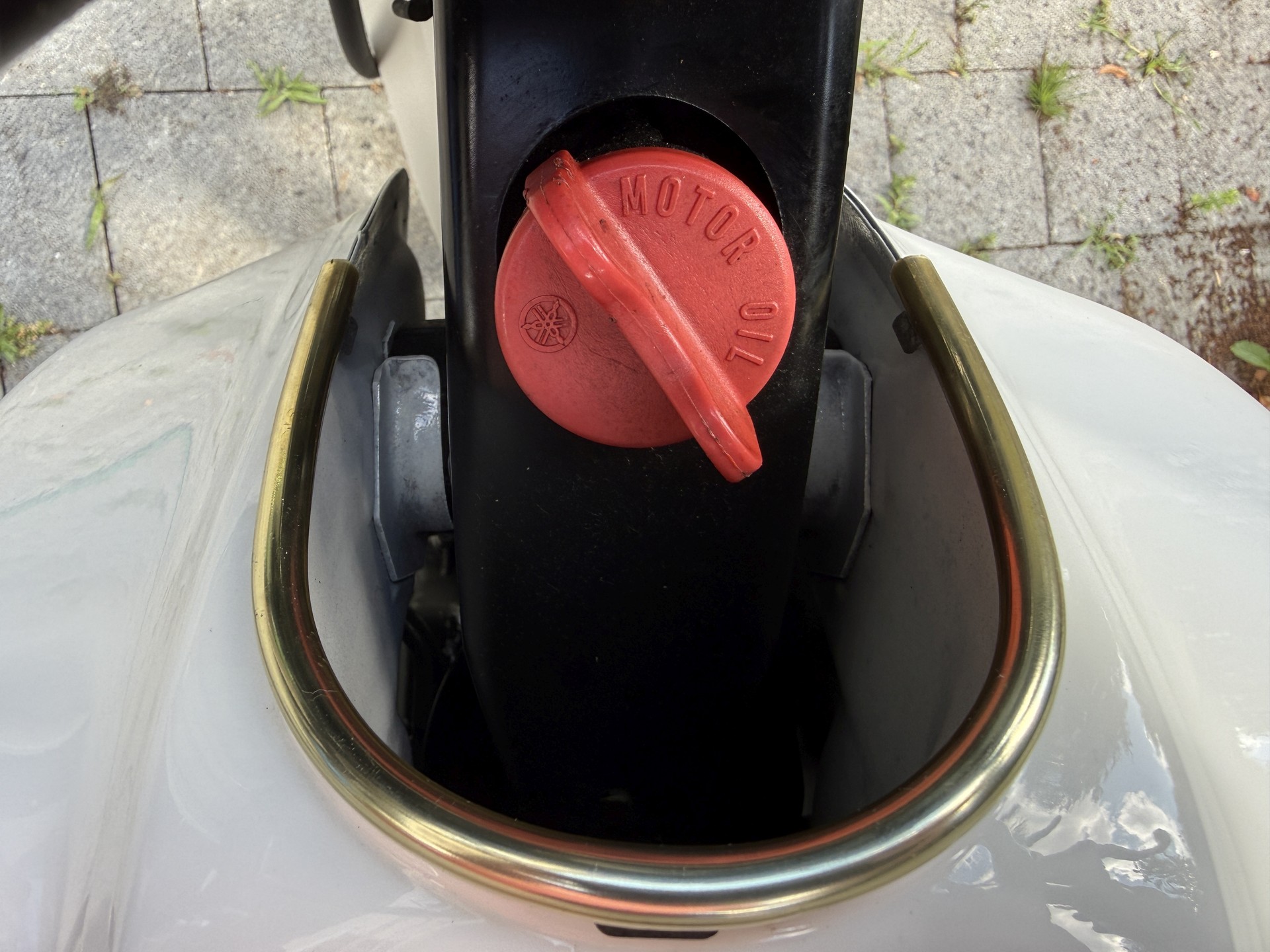 YAMAHA XT 550-image-7