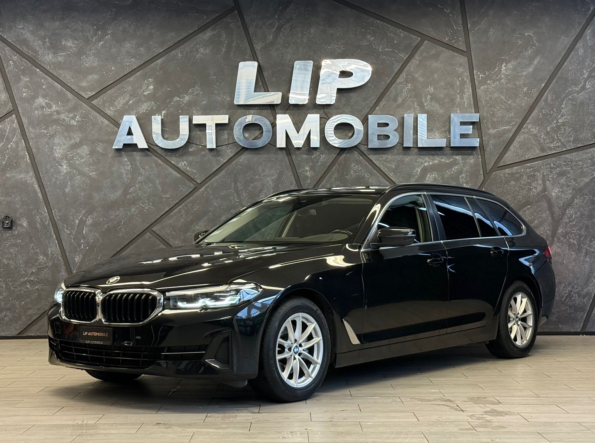 BMW 520d xDrive 48V Touring Steptronic Facelift