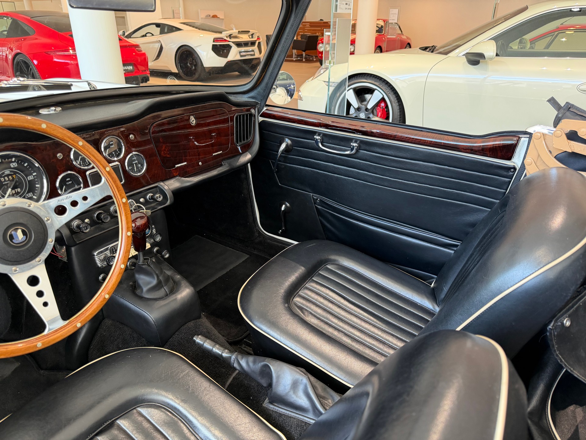 TRIUMPH Veteranenfahrzeug-image-9