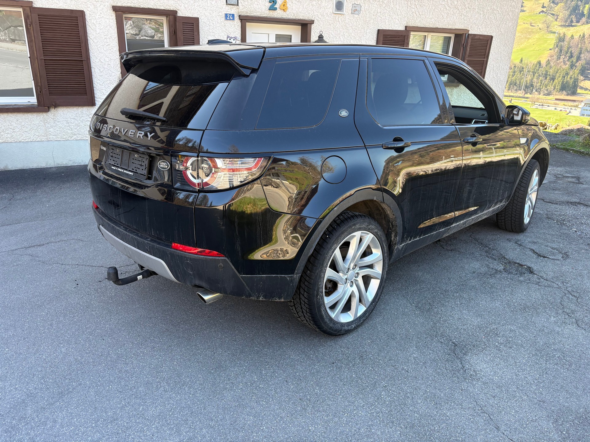 LAND ROVER Discovery Sport 2.0 TD4 HSE Luxury AT9-showroom-element-3