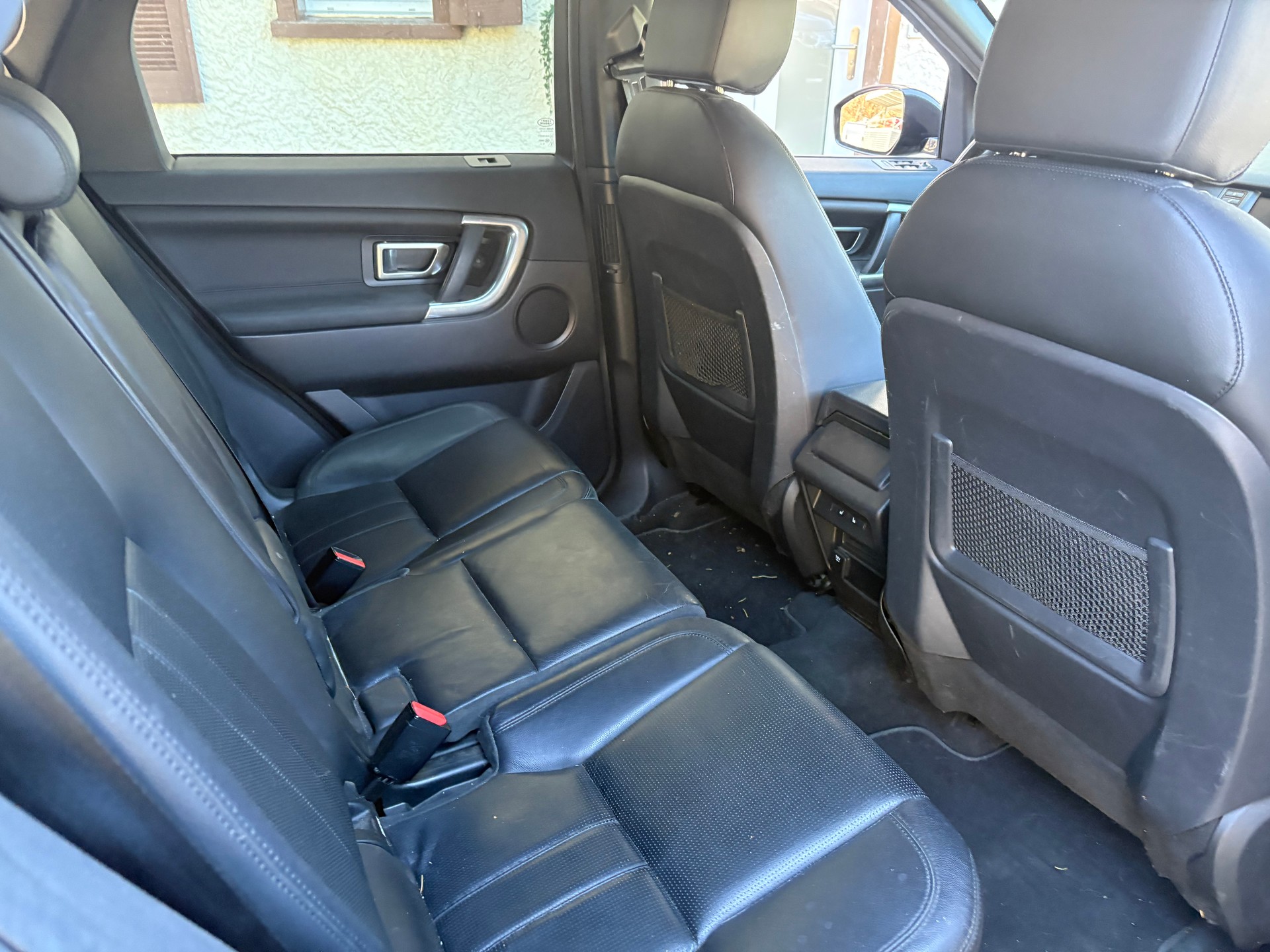 LAND ROVER Discovery Sport 2.0 TD4 HSE Luxury AT9-image-6
