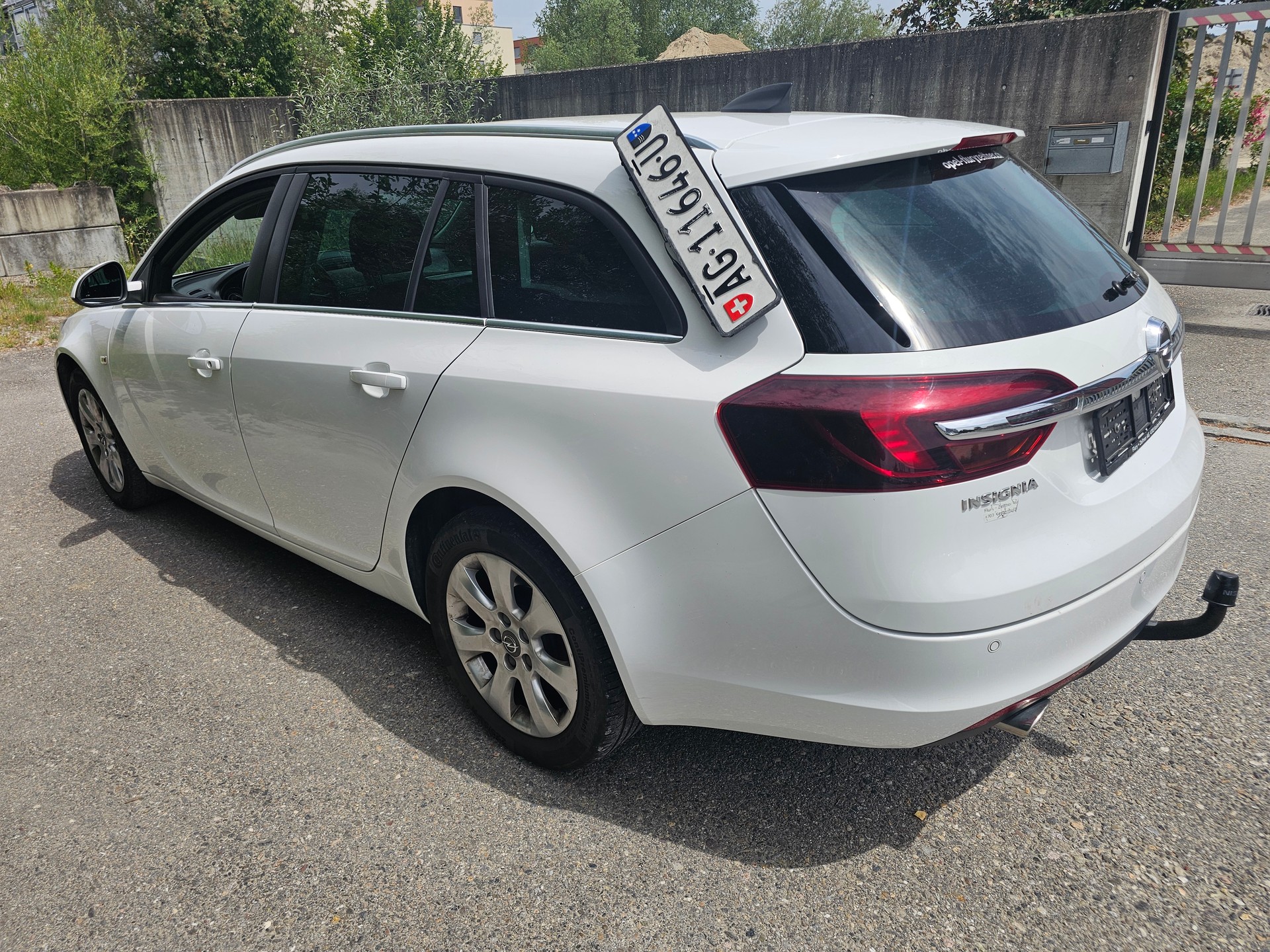 OPEL Insignia Sports Tourer 2.0 CDTI Edition 4WD-image-5