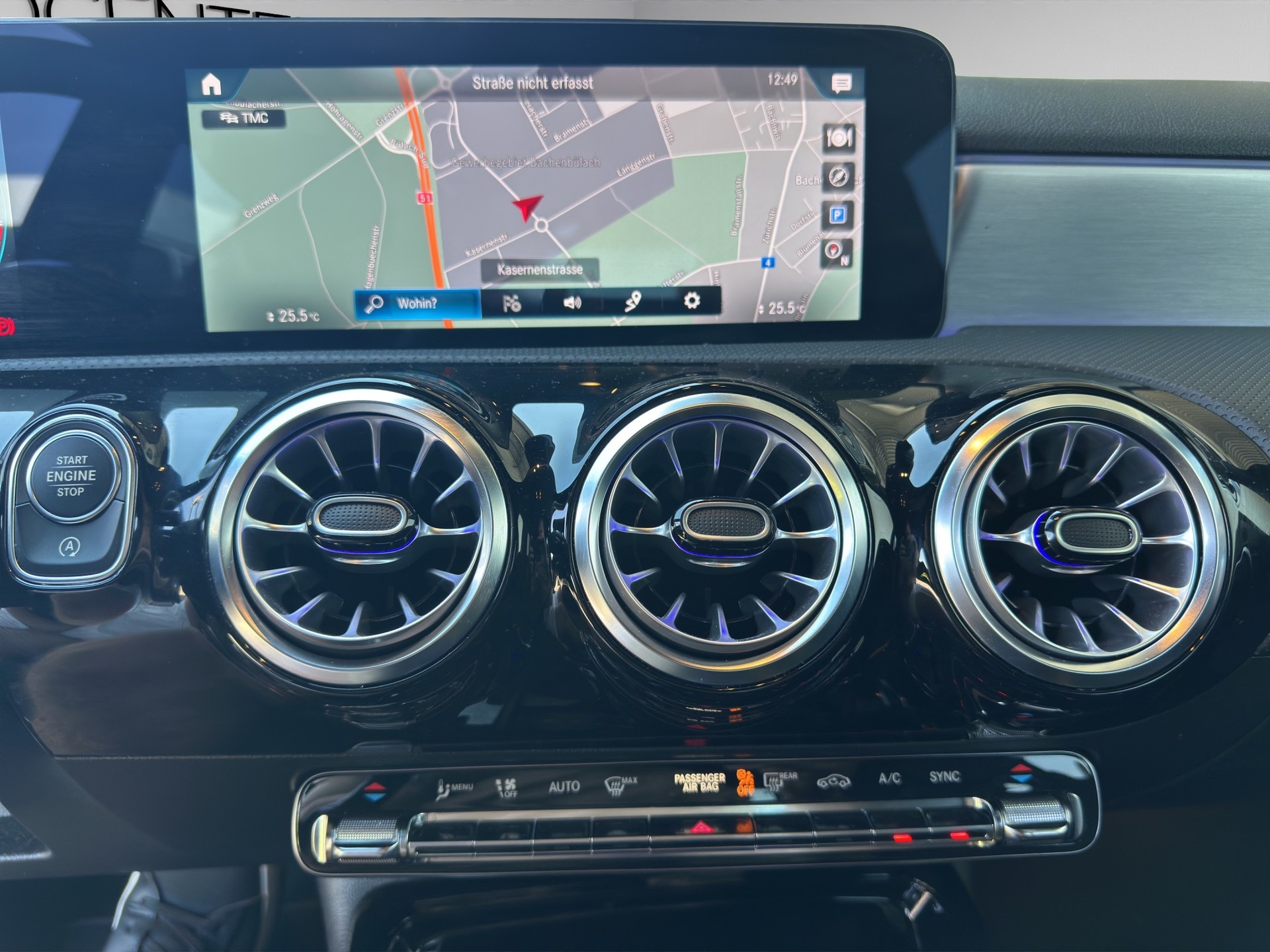 MERCEDES-BENZ A 45 S AMG 4Matic+ Speedshift-image-11