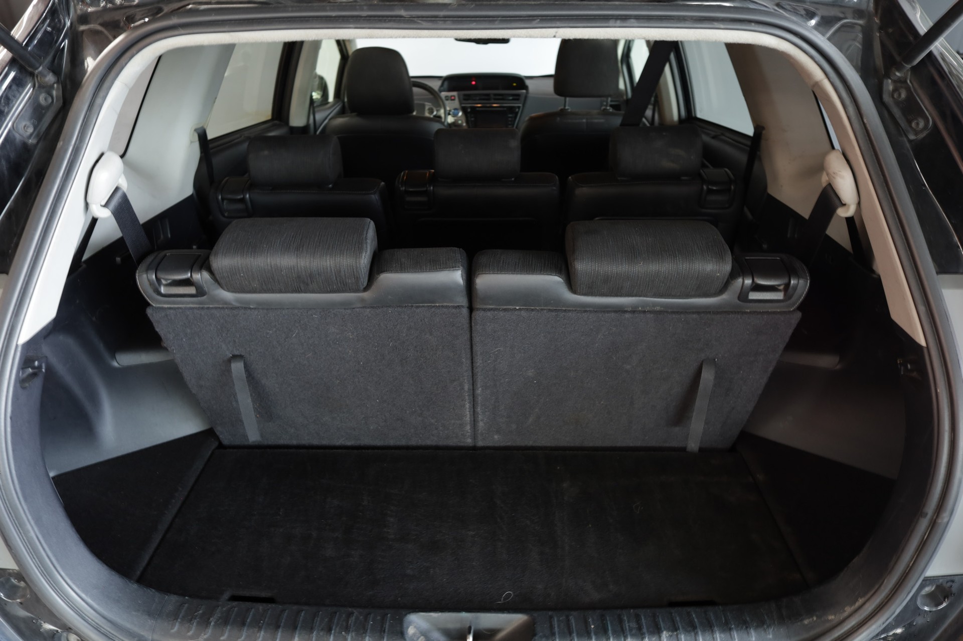 TOYOTA Prius+ 1.8 VVT-i HSD Comfort-image-17