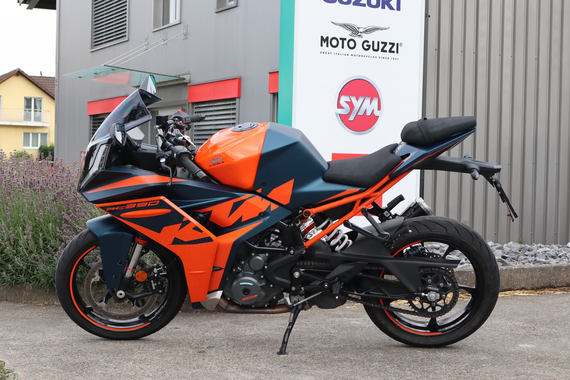 KTM RC 390 ABS-image-3