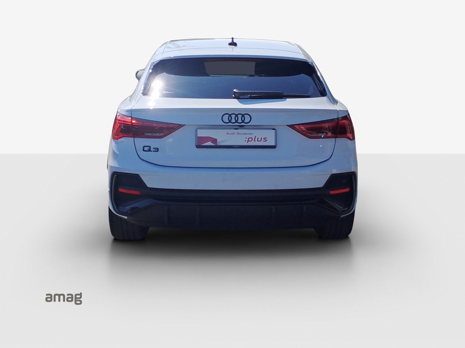 AUDI Q3 Sportback 35 TFSI S line Attraction S-tronic-showroom-element-3