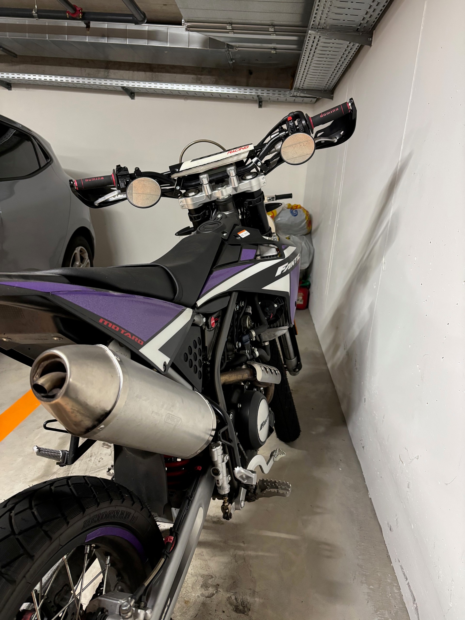 FANTIC XMF 125 Motard-image-5