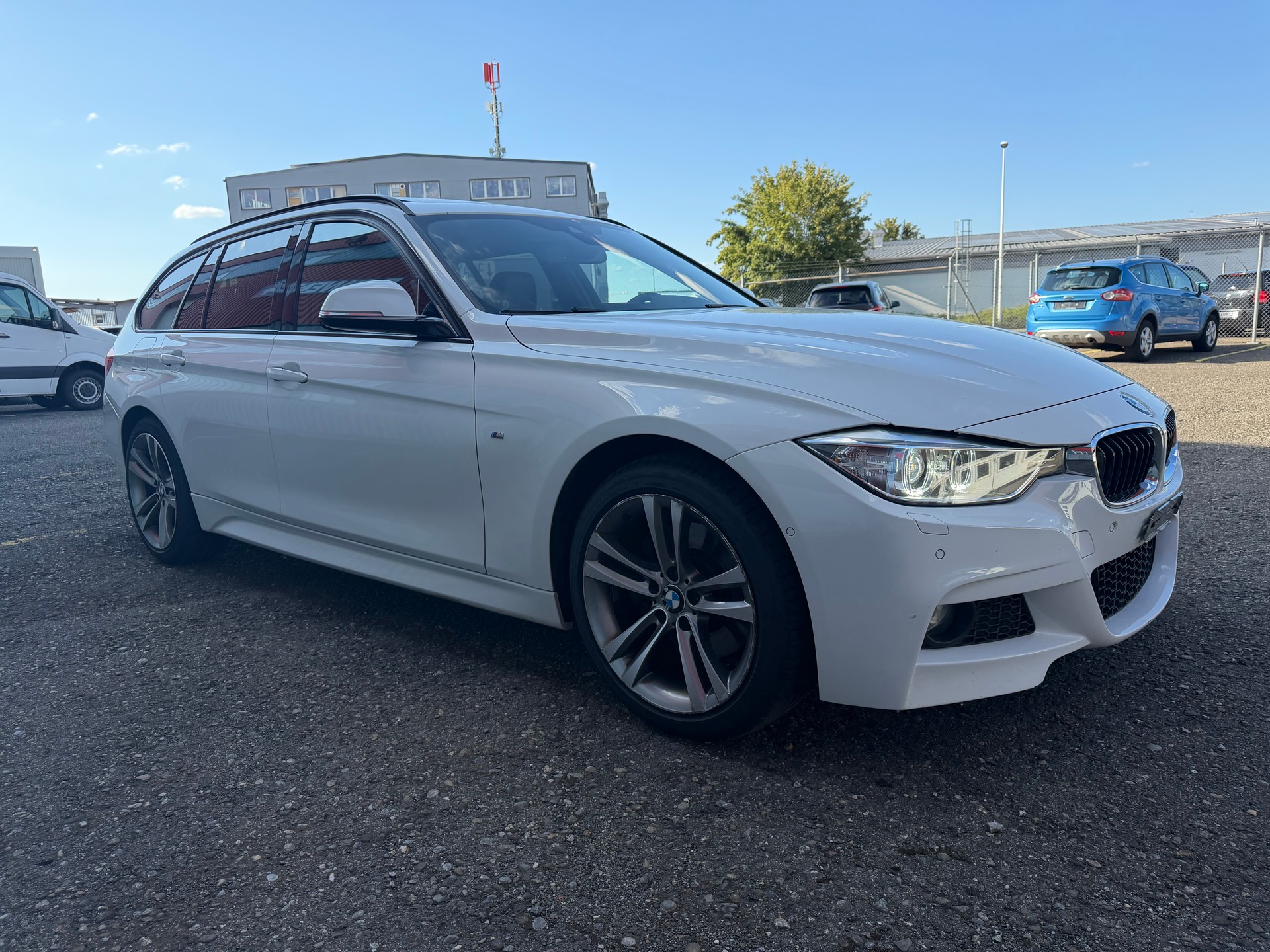 BMW 328i xDrive Touring Steptronic-image-1