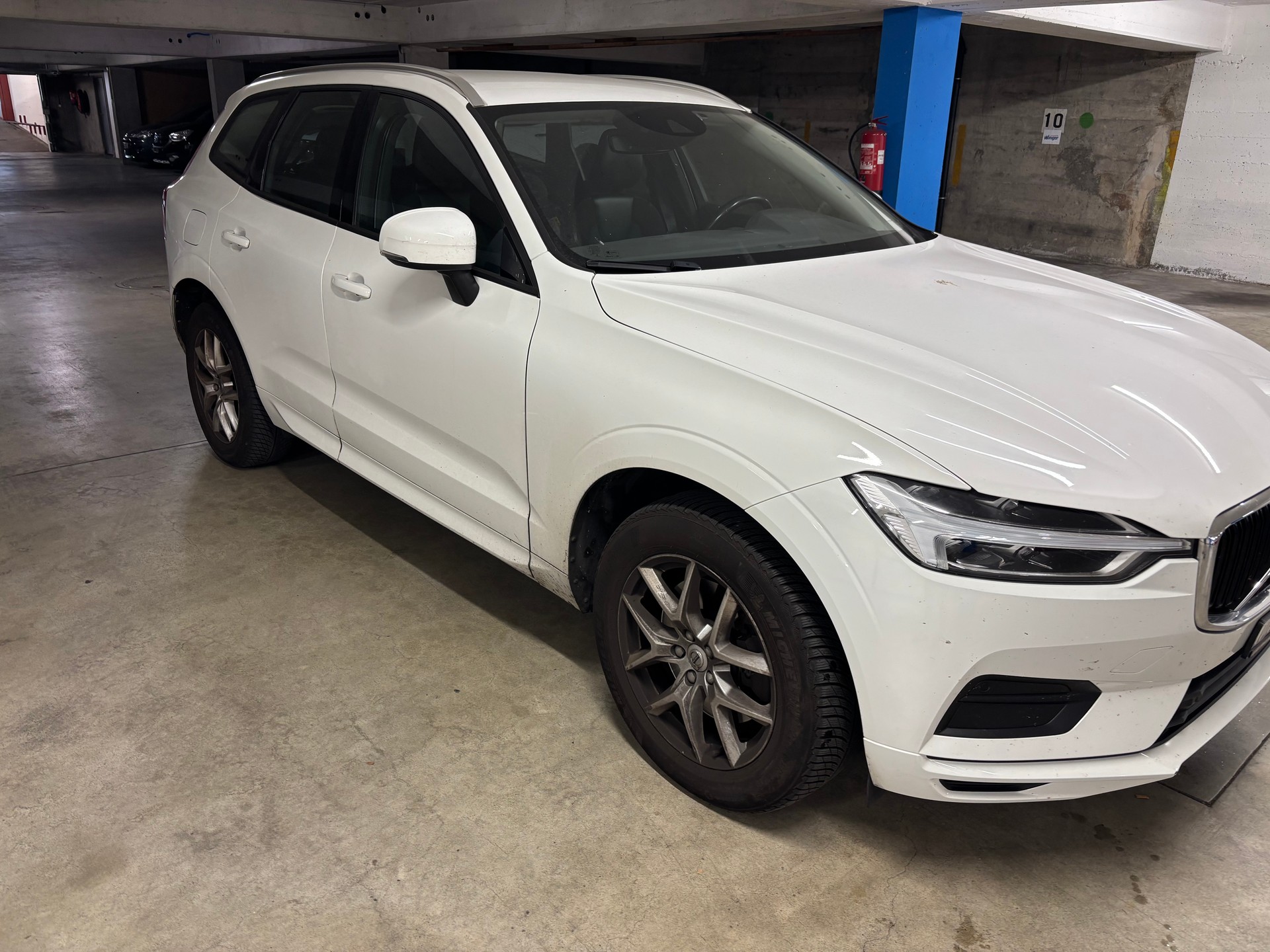 VOLVO XC60 D4 AWD Inscription Geartronic-image-5
