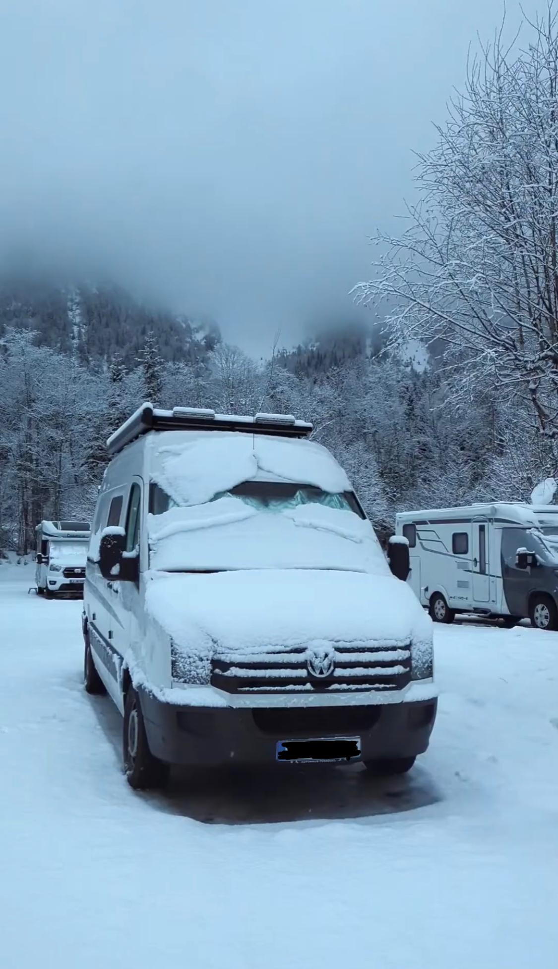 VW CRAFTER-image-19