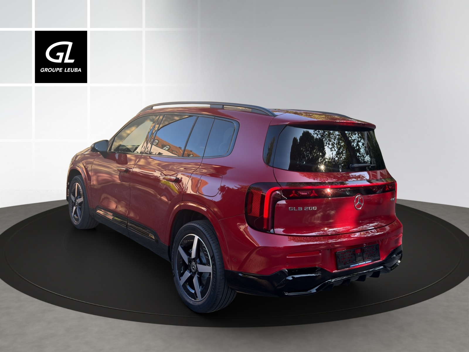 MERCEDES-BENZ GLB 200 4Matic 8G-Tronic-showroom-element-1
