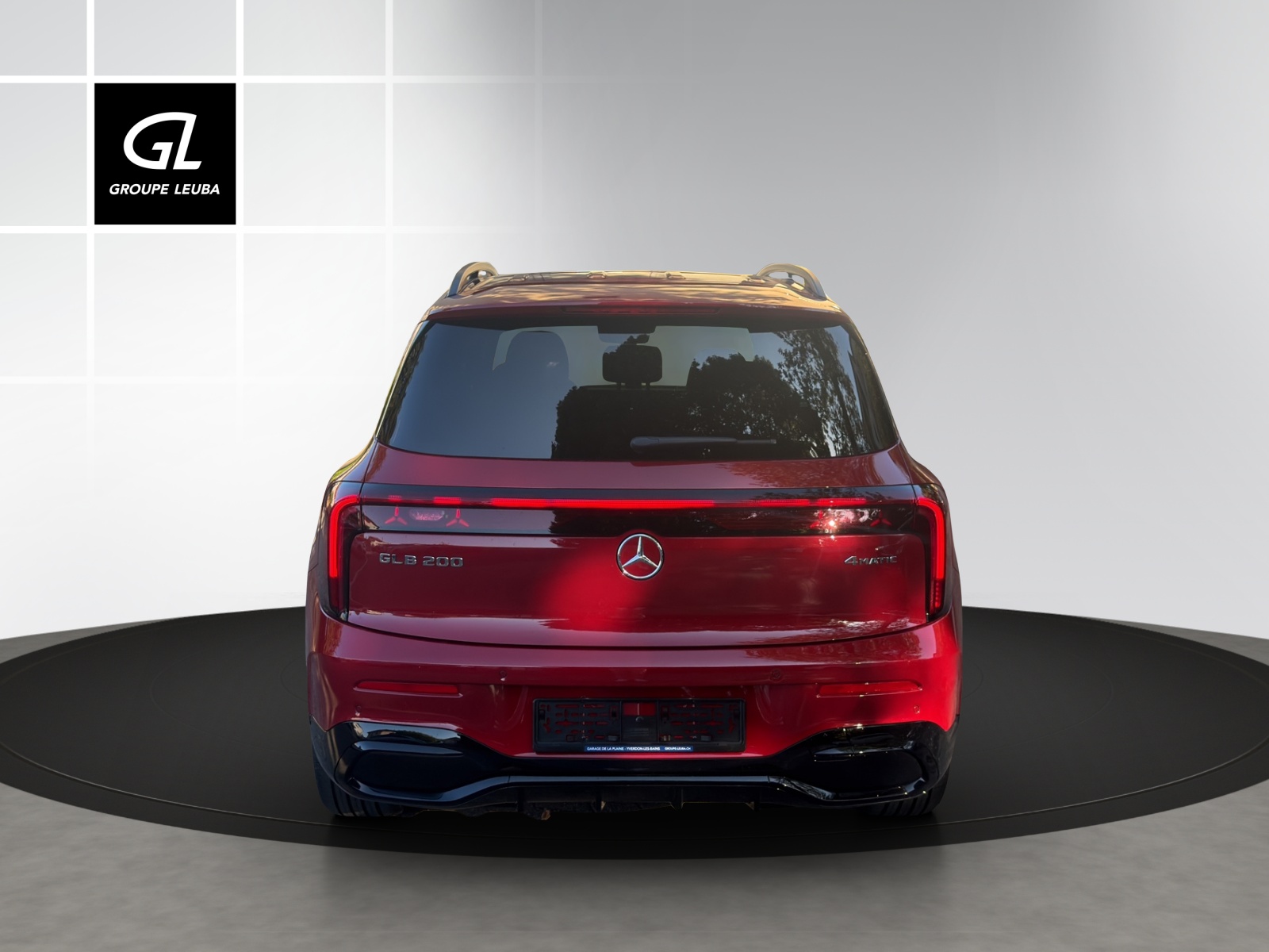 MERCEDES-BENZ GLB 200 4Matic 8G-Tronic-showroom-element-2