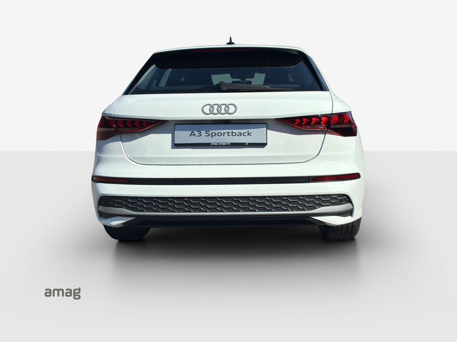 AUDI A3 Sportback TFSI 110 kW Attraction S tronic-showroom-element-3