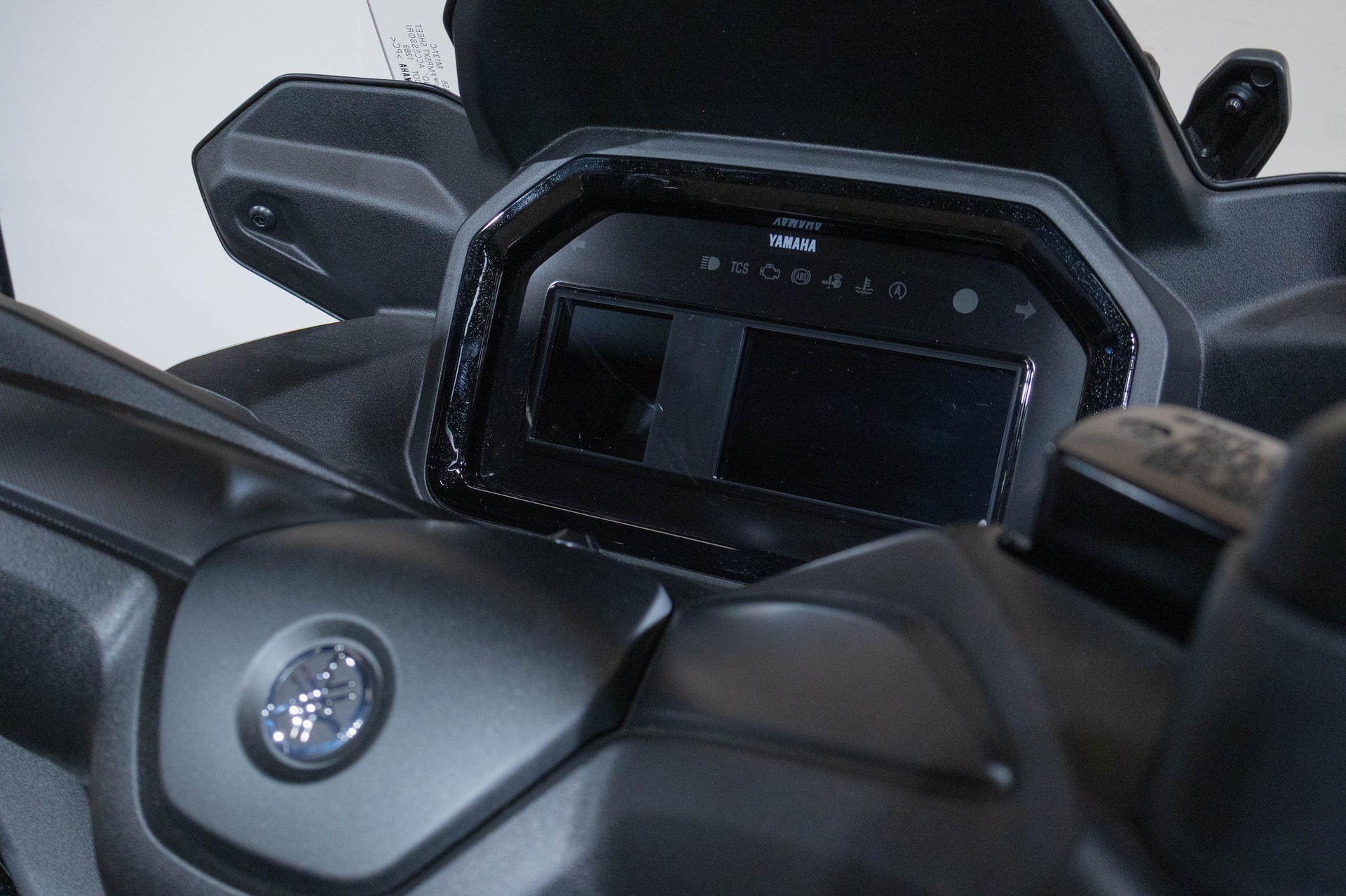 YAMAHA XMAX 125 Tech MAX-image-6