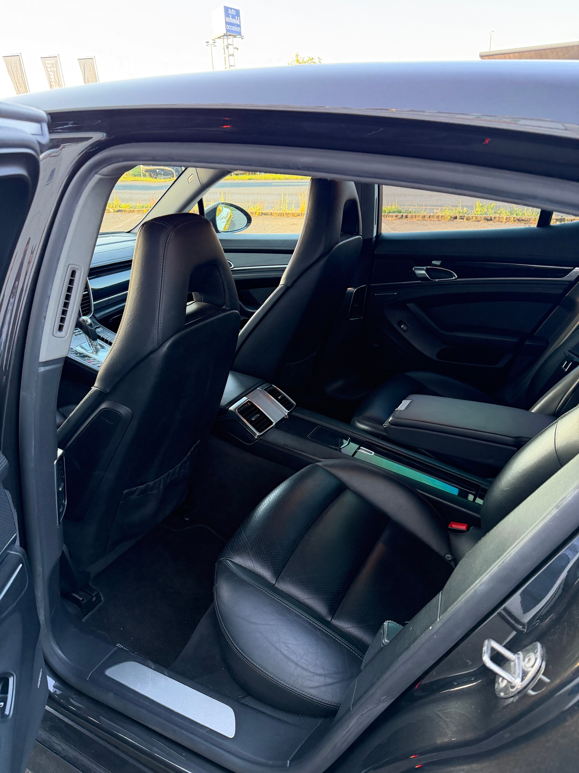 PORSCHE Panamera 4 3.6 PDK-image-9