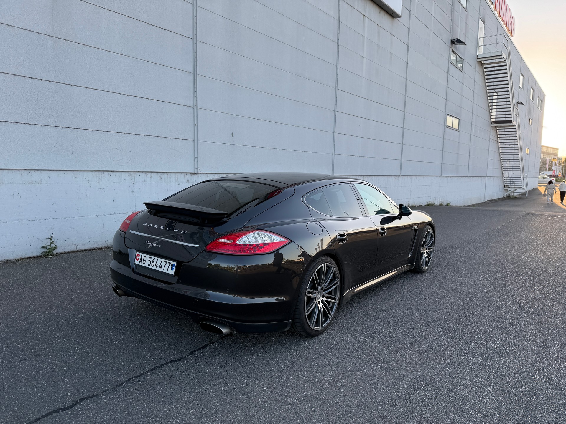PORSCHE Panamera 4 3.6 PDK-image-3