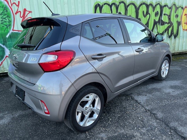 HYUNDAI i10 1.2 Launch Plus Automat-image-6