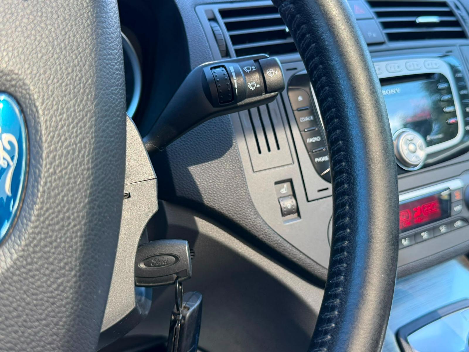FORD C-Max 2.0 16V Titanium Automatic-image-16