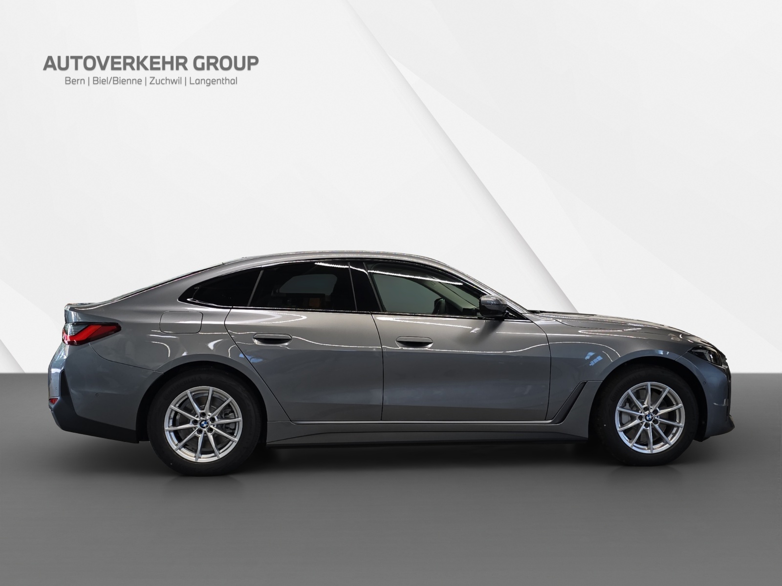 BMW i4 xDrive 40-showroom-element-3