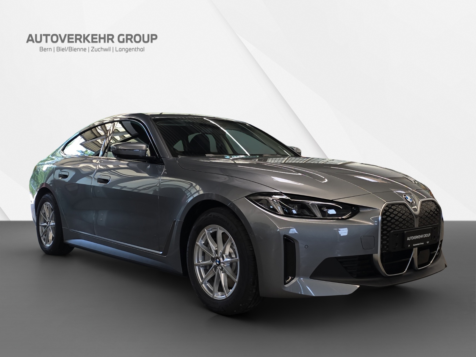 BMW i4 xDrive 40-showroom-element-2