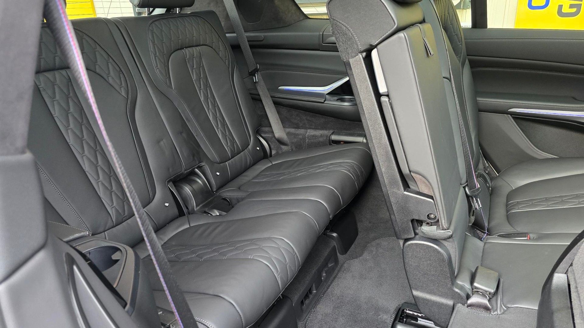 BMW X7 xDrive 48V 40d M Sport Pro Steptronic-image-16