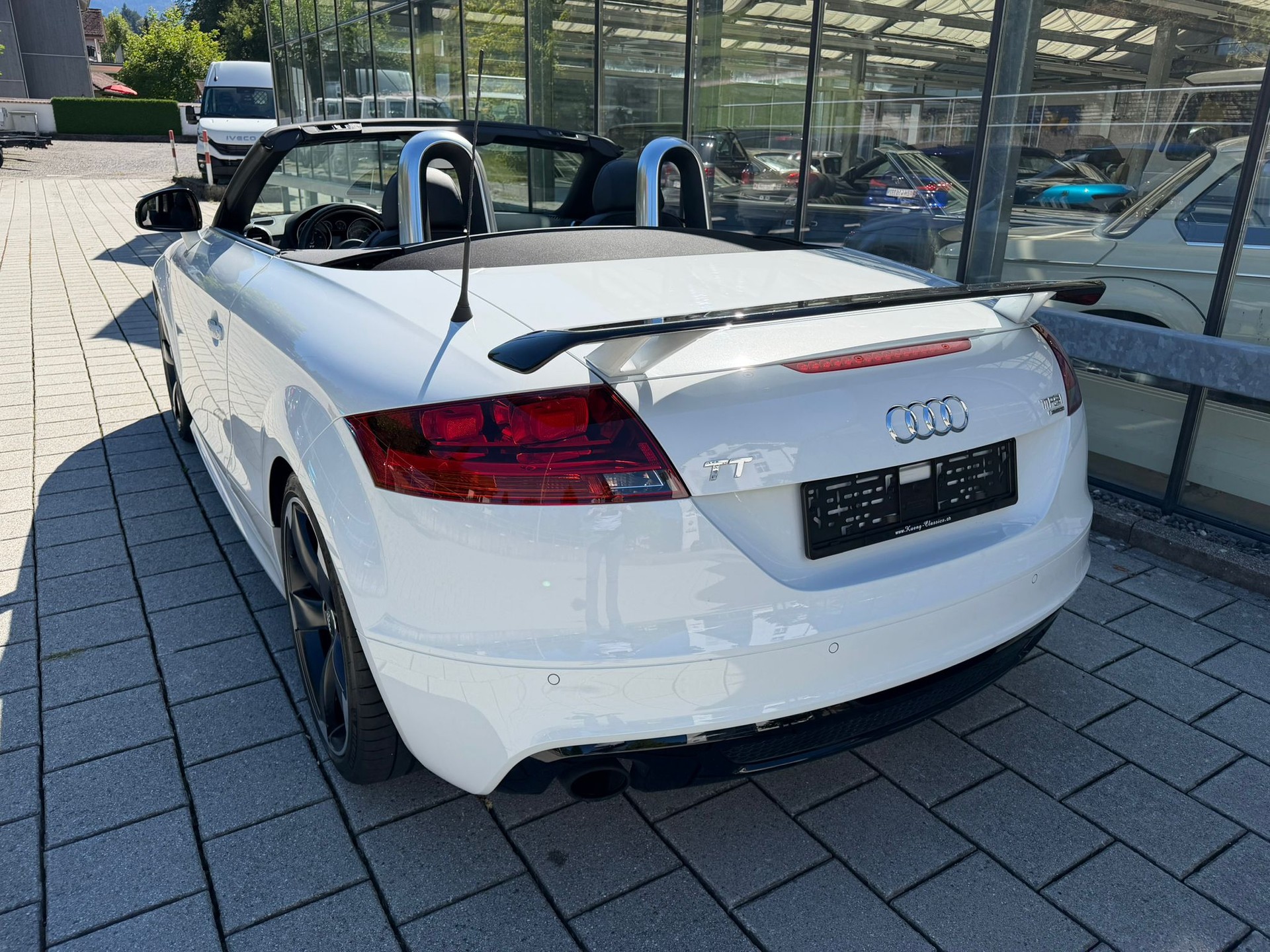 AUDI TT Roadster 2.0 TFSI quattro S-tronic-showroom-element-3