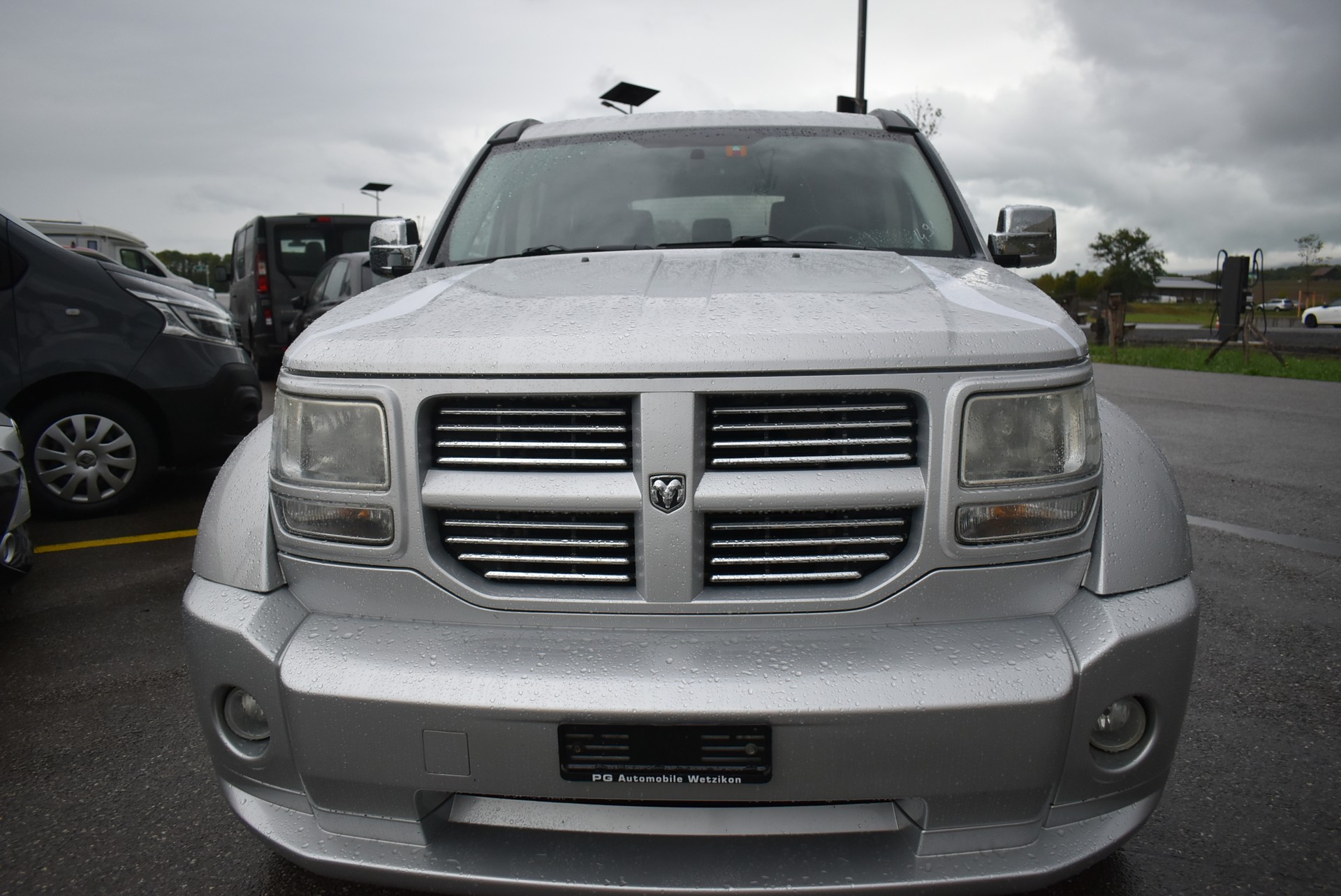 DODGE Nitro 2.8 CRD R/T Automatic-image-9