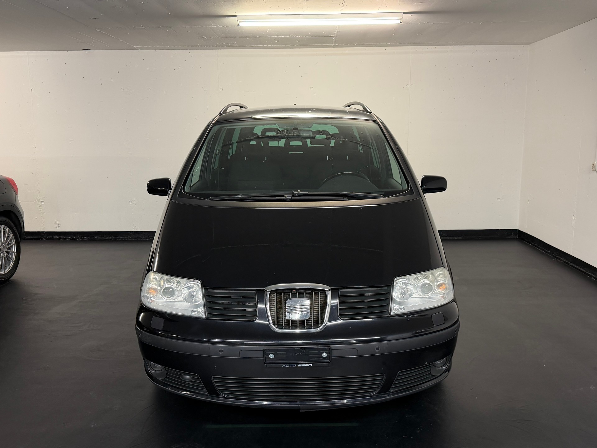 SEAT Alhambra 1.9 TDI Sport 4x4-showroom-element-1