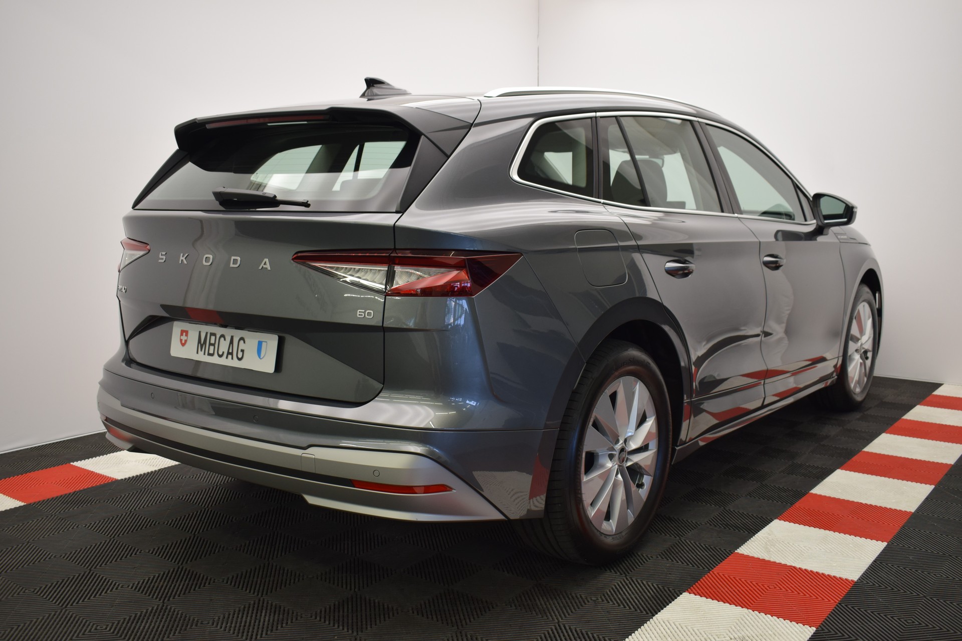 SKODA Enyaq 60 Essence CH Typenschein-image-8