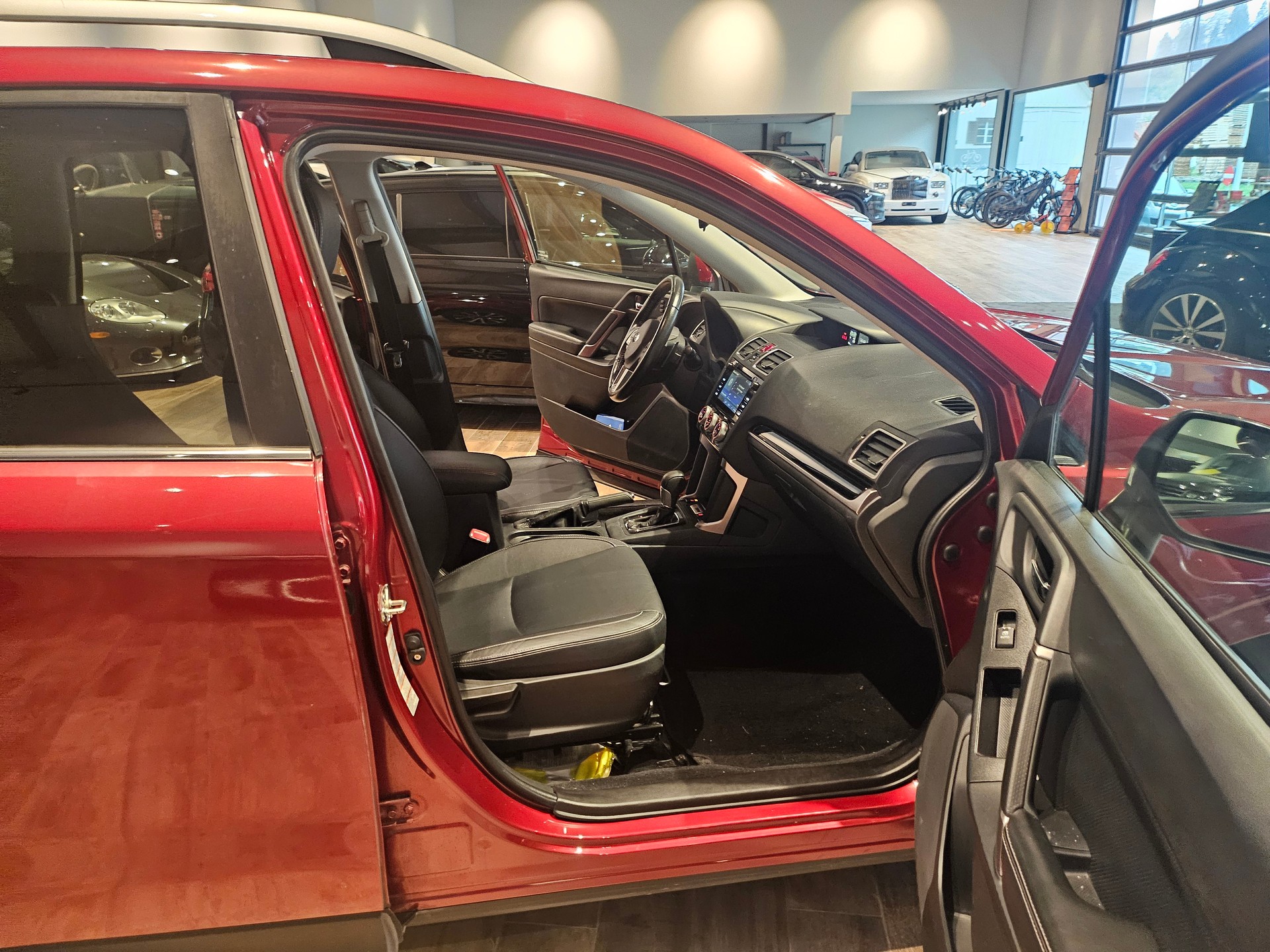 SUBARU Forester 2.0i Executive Lineartronic🔥8-fach🔥AHK🔥-image-15