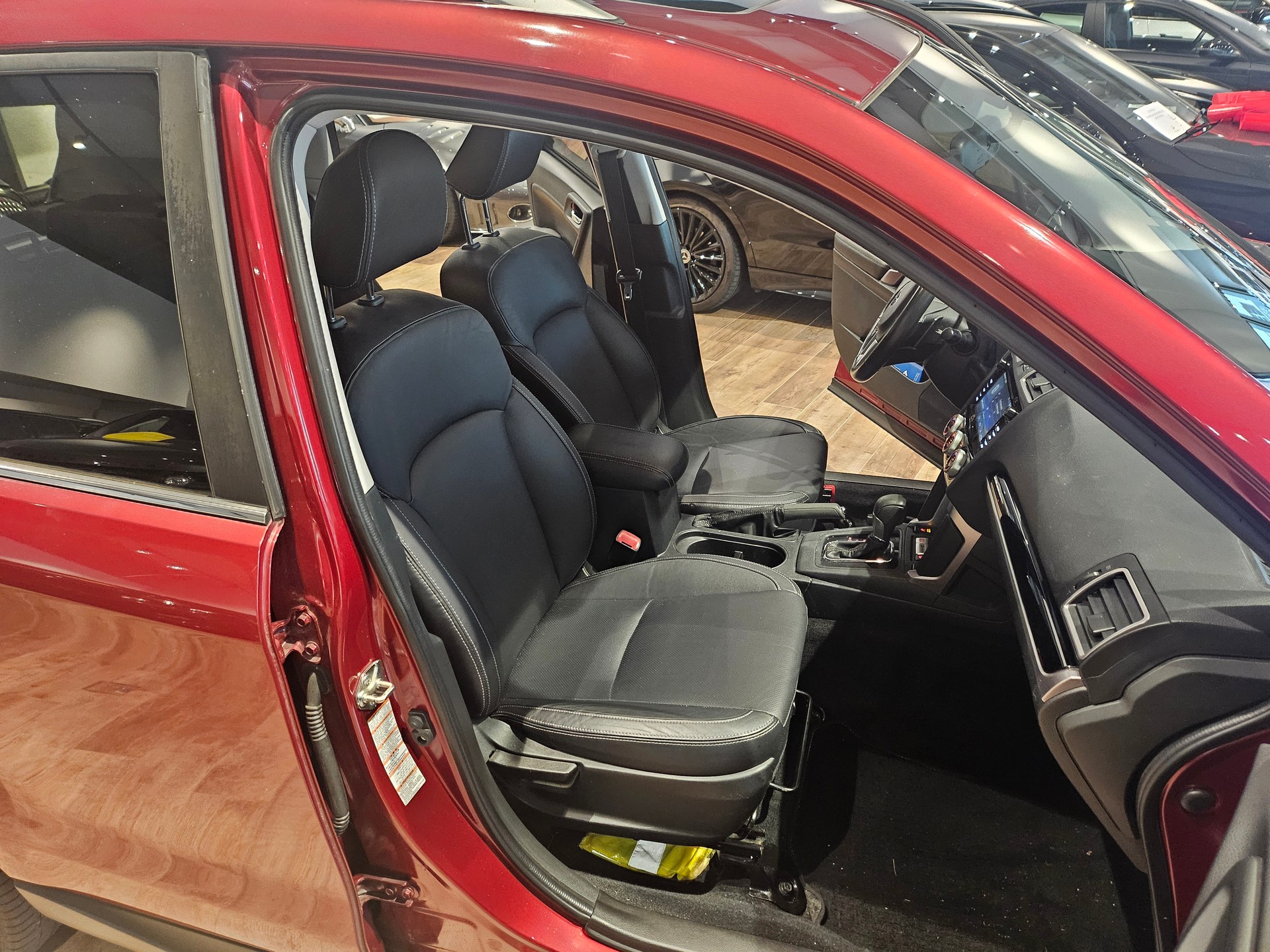 SUBARU Forester 2.0i Executive Lineartronic🔥8-fach🔥AHK🔥-image-16