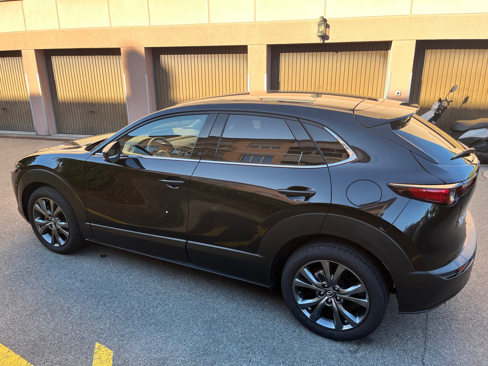 MAZDA 2.0 186 Exclusive-Line-image-2