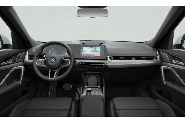 BMW X1 30e M Sport xDrive U11 (CH) AHK 📍-showroom-element-3