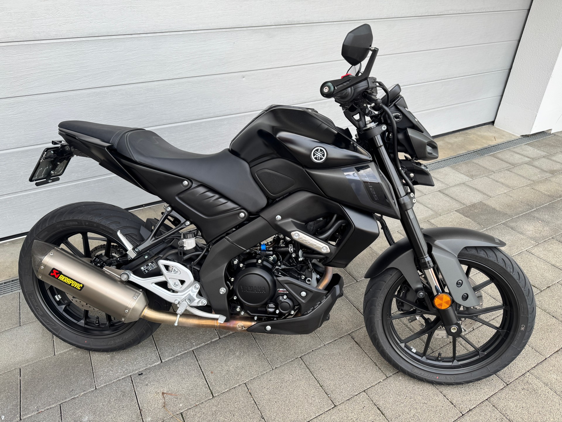 YAMAHA MT-125 ABS-image-1
